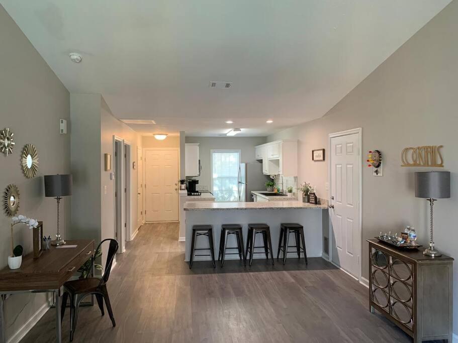 Comfy, Stylish Townhome Near I-20! Augusta Ngoại thất bức ảnh